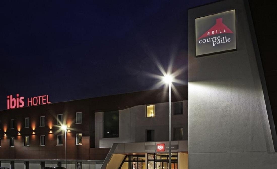 Ibis Saint-Genis-Pouilly Geneve Hotel Exterior photo